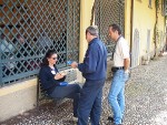 Coffee break at Villa Caproni photo by Caroline Kolasa