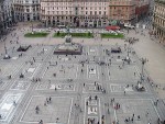 Piazza del Duomo Milan photo by Caroline Kolasa